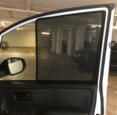 Подходит для Toyota New Wish20 серии 10 серии маленький тираннозавр магнитная автомобильная reluctance солнце солнце солнечный навес