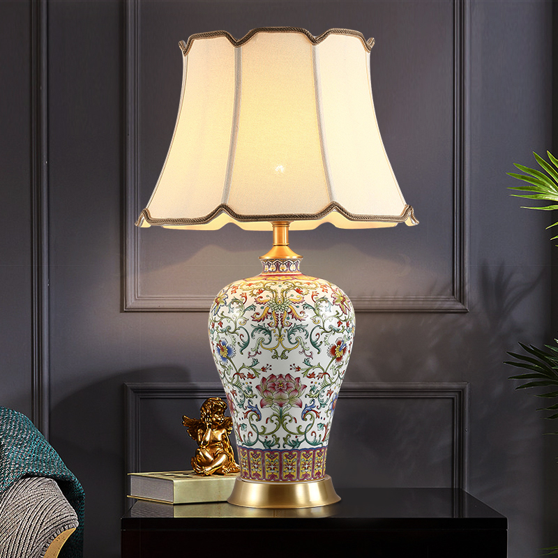 Jingdezhen Enamel Ceramic Table Lamp, Living Room Sofa Corner Table Lamp, Chinese-Style Bedroom Bedside Lamp, Elegant and High-End