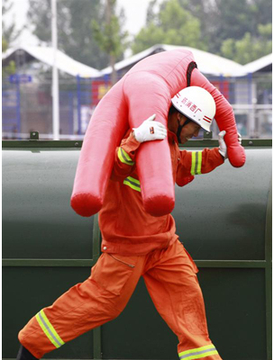 消防假人演习训练摔跤假人MMA综合格斗沙袋柔术假人