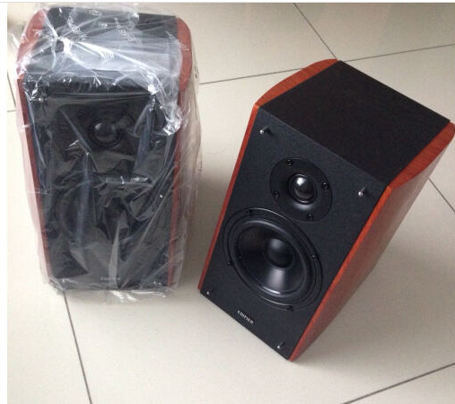 Edifier Walkers R2000DB 20 Audio 5 "Classic Wooden Bluetooth Speaker Red