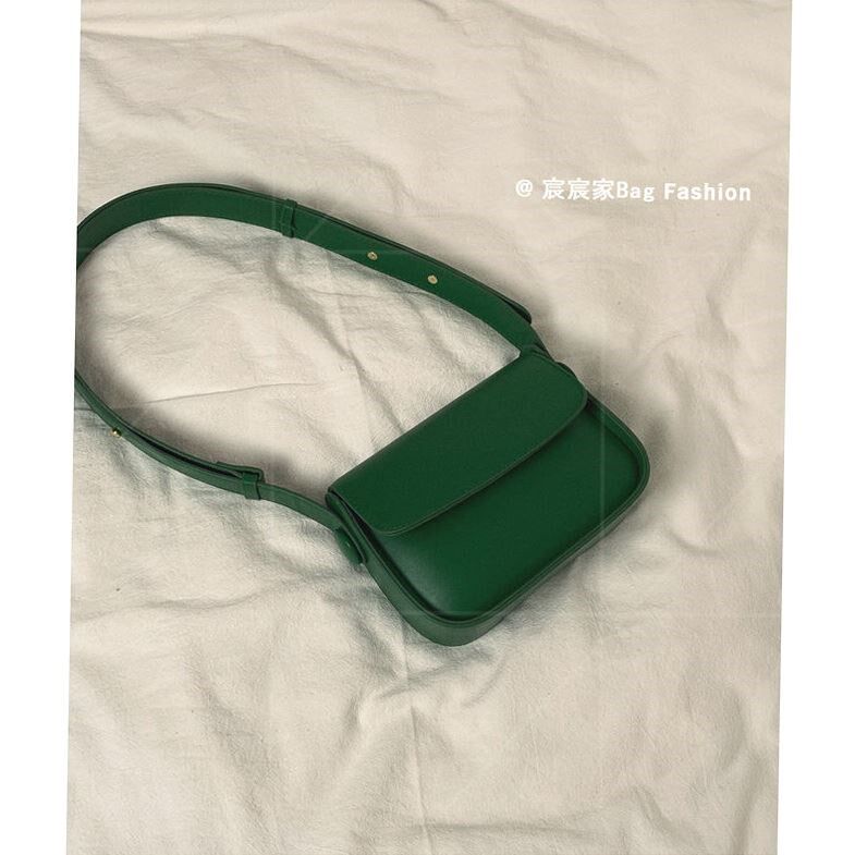  Bag Bag Woman Skew Satchel Spring Green Small 2022 New Tide Fashion Armpits Bag 100 Hitch Single Shoulder Saddle