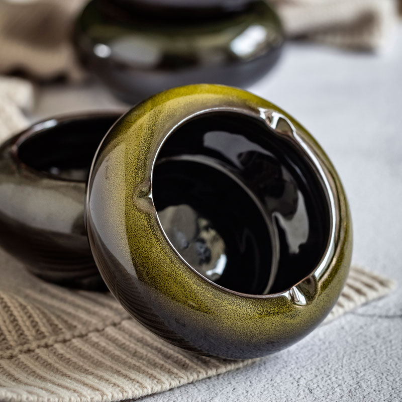 Cigarette ashtray Home imitation antique bicolor reaction glazed creative ceramic Ashtray Chinese Style Home Decoration Living Room Pendulum