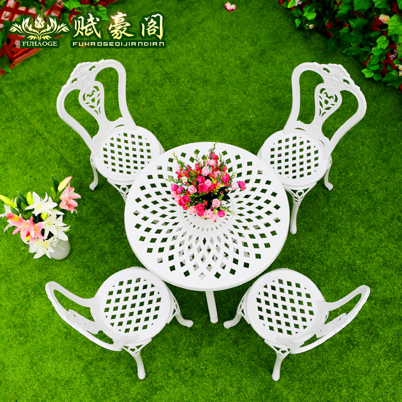 Eurostyle Outdoor Furniture White Iron Art Cast Aluminum Table And Chairs Patio Outdoor Terrace Balcony Table And Chairs Three-Five Pieces Combinations