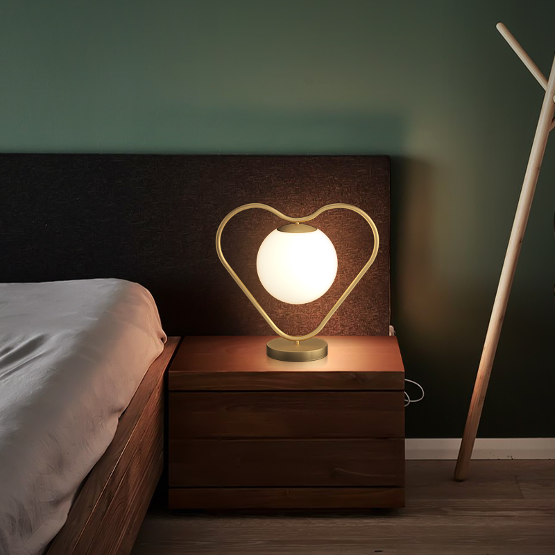 Table lamp cabinet Creative modern simplicity Romantic Cozy Nordic Personality Knot New Wedding House Decoration Full Bronze Bedroom Headboard