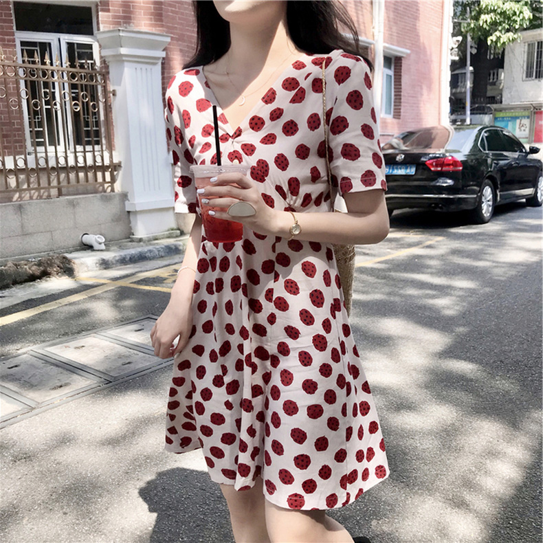 VK旗艦店 韓系小清新顯瘦V領波點雪紡短袖洋裝