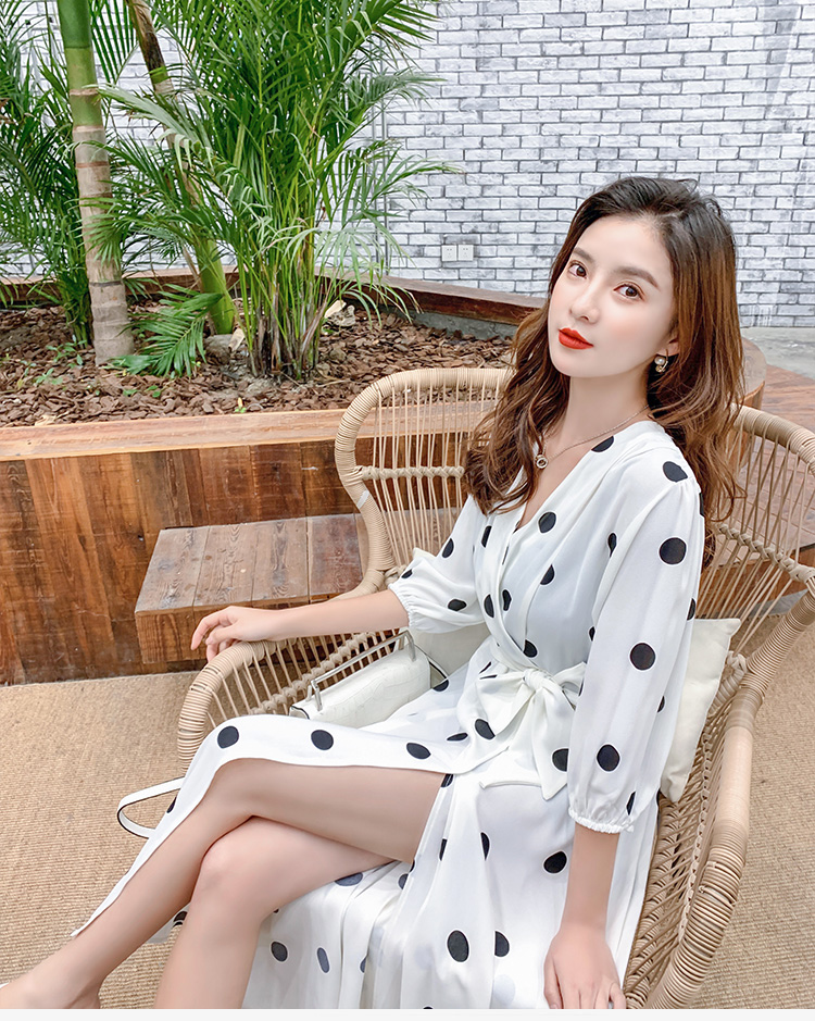 VK旗艦店 韓系寬鬆淑女雪紡波點v領收腰長袖洋裝