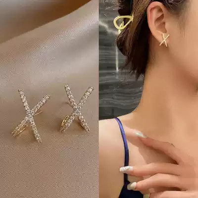 Cross earrings temperament goddess fan senior atmosphere sterling silver simple ear needle niche design sense 2021 New Tide