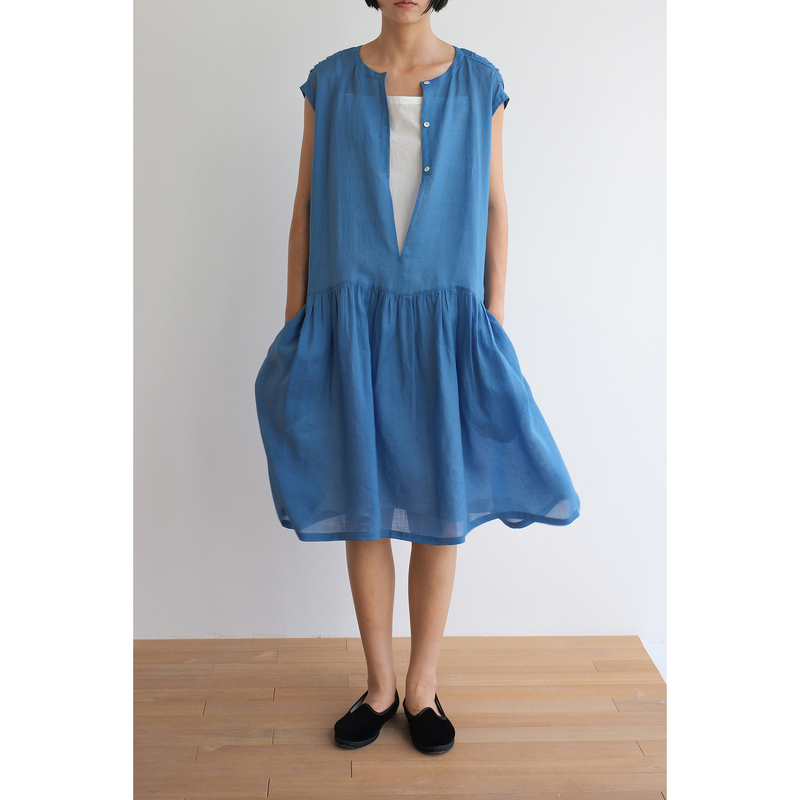 Lake Blue Ramie Low-Waist Pleated Dress with Separate Petticoat Wooden Ship Lake Blue Ramie Low-Waist Pleated Dress with Separate Petticoat Wooden Ship