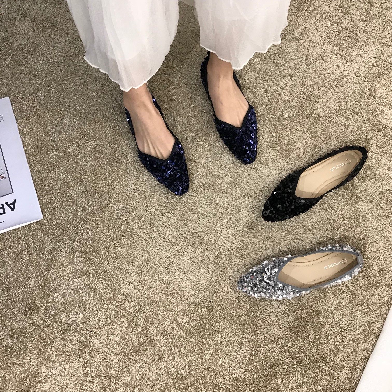 ITSK shoes women's single shoe style pointed light mouth bright sheet soft bottom flat bottom black bean bean ladle shoes