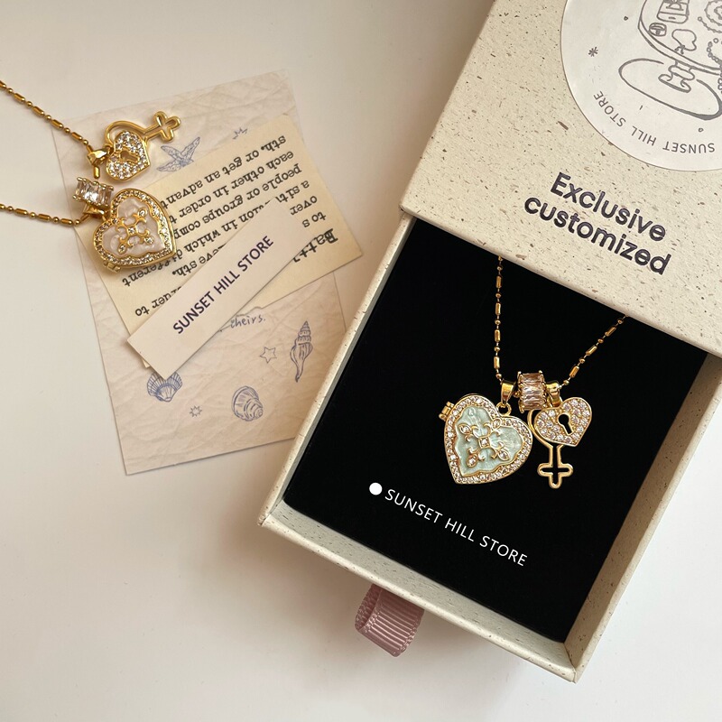 Sunset Hill |   Girl's Heart Lock Can Be Opened and Closed, Photo Album, Heart Key, Full of Zirconium, Sweet Heart, Hot Girl Necklace