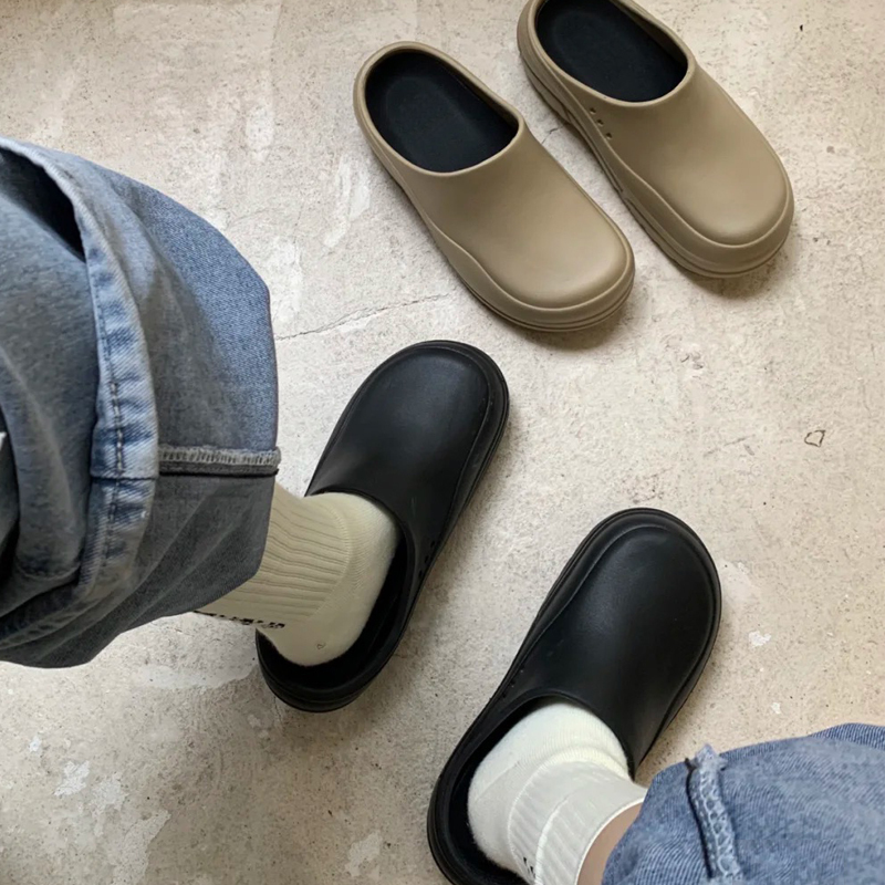 Baotou Half-Slip Dad Shoes for Women, Fashionable 2024 New Summer Slip-On Outdoor Wear, Versatile Thick-Soled Large-Toe Shoes for Students, Trendy