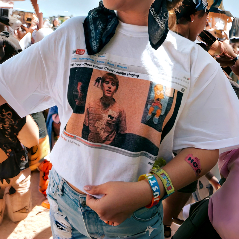Justin Bieber's Same Style Skylrk Coachella Music Festival Merchandise Unisex Loose Short-Sleeve T-Shirt for Summer Justin Bieber's Same Style Skylrk Coachella Music Festival Merchandise Unisex Loose Short-Sleeve T-Shirt for Summer