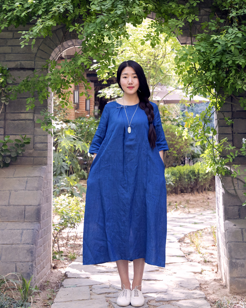 Original plant blue dyed indigo wax dyed non - legacy art hand - drawn hashi new style