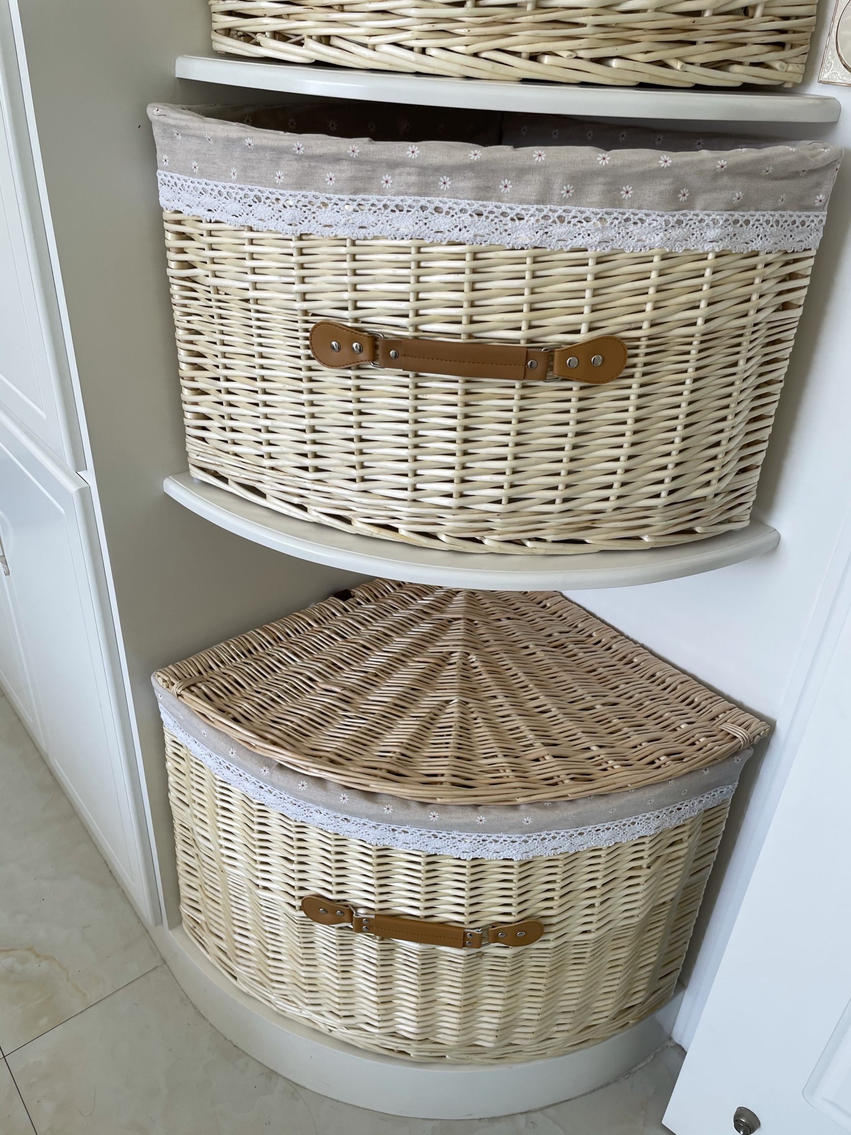 Fuji Cabinet Cabinet Cabinet Cabinet Cabinet Cabinet Cabinet Cabinet Cabinet Cabinet Fan Frame Wall Frame Triangle Drawer Customized