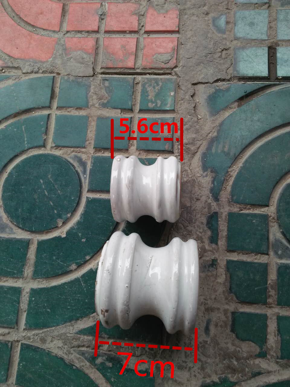 Size Ceramic Bead Wire Street Code Rack Porcelain Bottle Insulator Cable Porcelain Clay Porcelain Pot Gourd Wire Fixed Porcelain Post