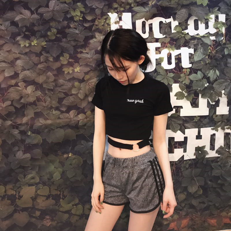 Quần lửng nữ thanh mảnh chuyên nghiệp chạy bộ quần nóng tập thể dục Yoga co giãn nhanh khô quần thể thao thoáng khí quần lửng nữ
