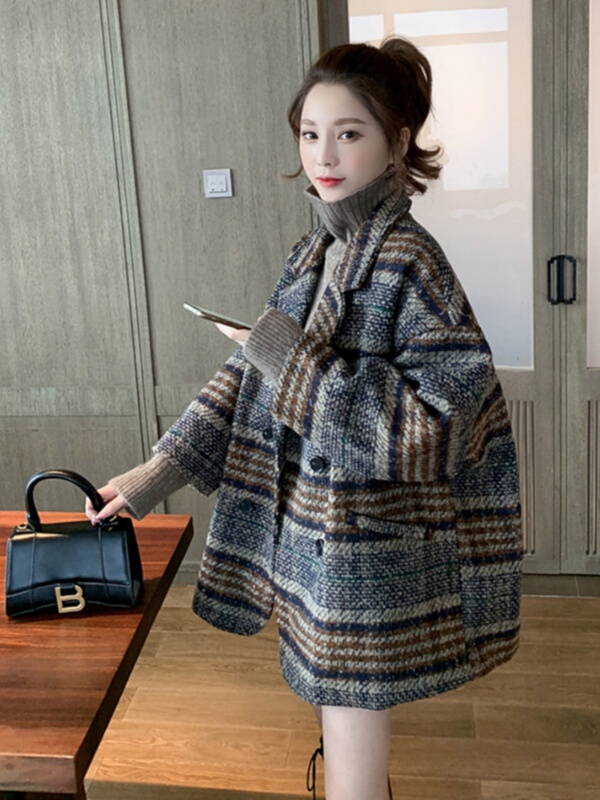 Trendy New Women's Blazer for Autumn and Winter 2026, Loose Fit for Petite Figures, Plaid Tweed, Mid-Length, Thick Woolen Fabric Trendy New Women's Blazer for Autumn and Winter 2026, Loose Fit for Petite Figures, Plaid Tweed, Mid-Length, Thick Woolen Fabric