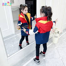 Girls coat autumn and winter clothes 2021 new foreign style plus velvet thick coat childrens assault three-in-one detachable