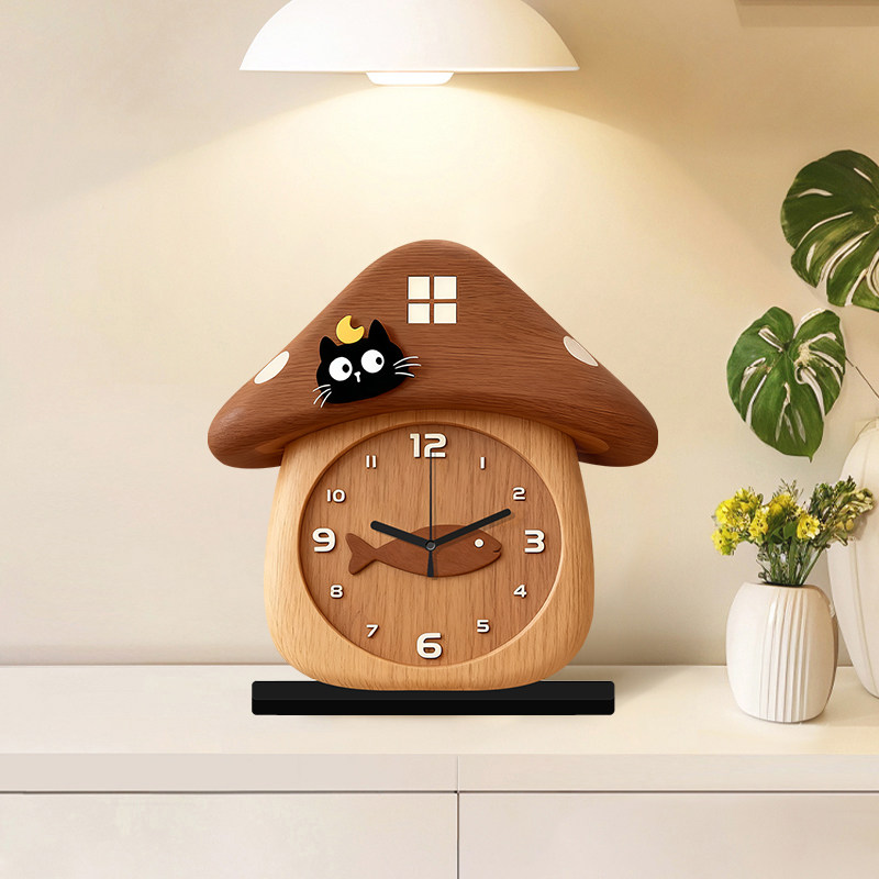 Mushroom Clock Cartoon Living Room Creative Clock Bedroom Bedside 2025 New Silent Home Clock Table Clock