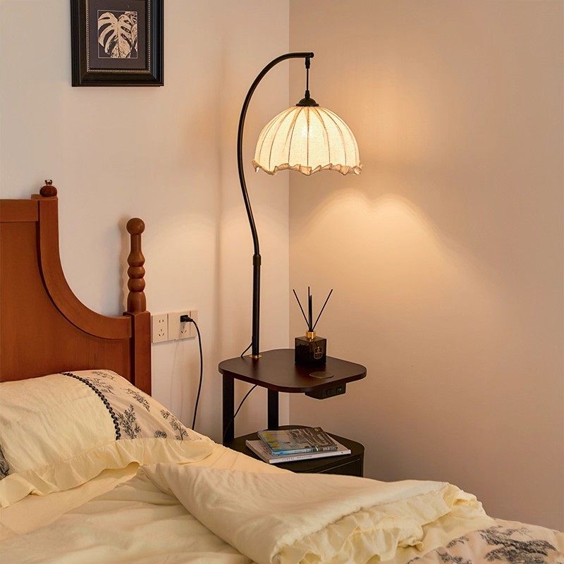 Medieval-Style Floor Lamp with Integrated Shelf, High-End Bedside Table Lamp for Living Room Sofa, Bedroom Bedside Table, Decorative Lamp Medieval-Style Floor Lamp with Integrated Shelf, High-End Bedside Table Lamp for Living Room Sofa, Bedroom Bedside Table, Decorative Lamp