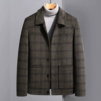 Светло-желтый