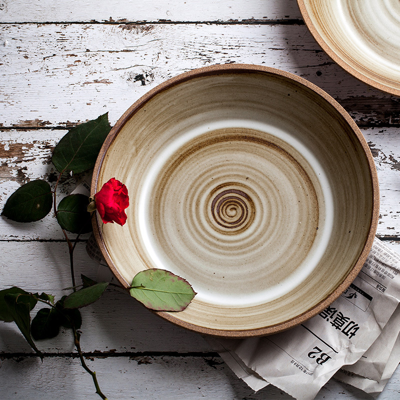 Japanese hand - made ceramic old western soup plate spiral shallow dish retro coarse ceramic tableware household jobs hemp rope fish dish