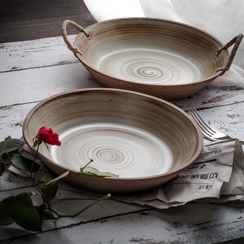 Japanese hand - made ceramic old western soup plate spiral shallow dish retro coarse ceramic tableware household jobs hemp rope fish dish