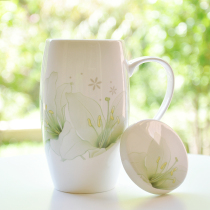 Large capacity bone china mug with lid creative drinking cup household ceramic cup childrens office oversized teacup
