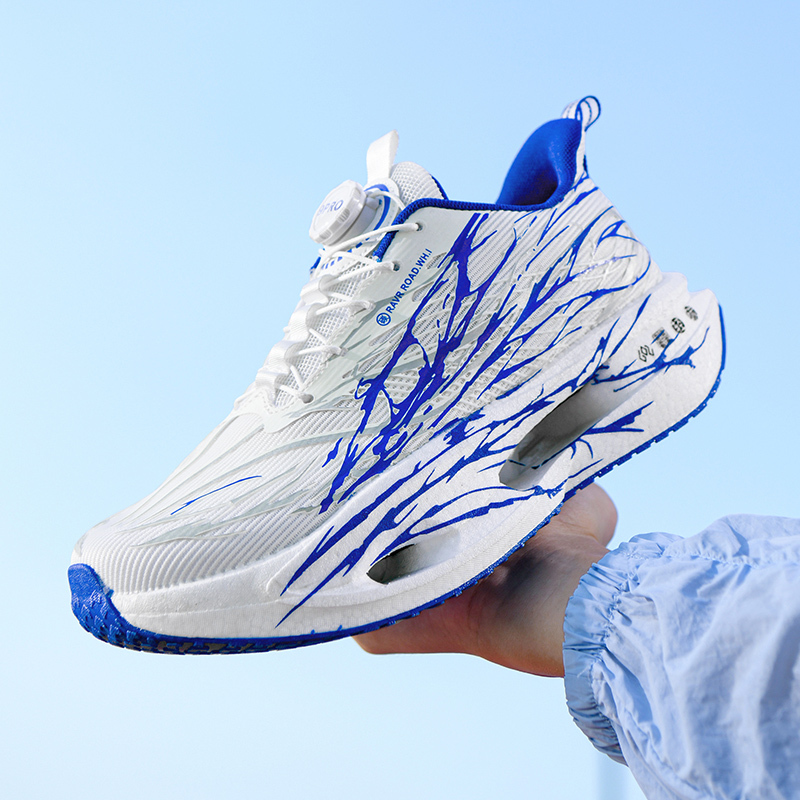 New Lightweight Sports Shoes, Carbon Plate Running Shoes, Same Style for Men and Women, Rotating Buckle, Shock-Absorbing, Autumn and Winter Soft Soles, Lightweight and Comfortable Children's Shoes