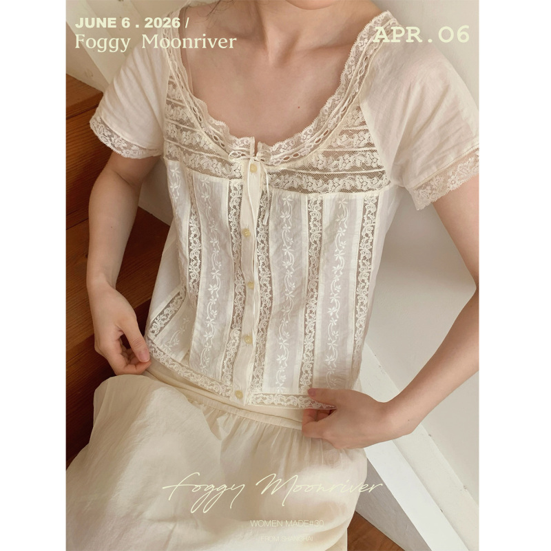 Foggy Moonrivers/Handmade Windmill Flower Embroidery Imported French Antique Cotton Short-Sleeved Shirt Top Foggy Moonrivers/Handmade Windmill Flower Embroidery Imported French Antique Cotton Short-Sleeved Shirt Top