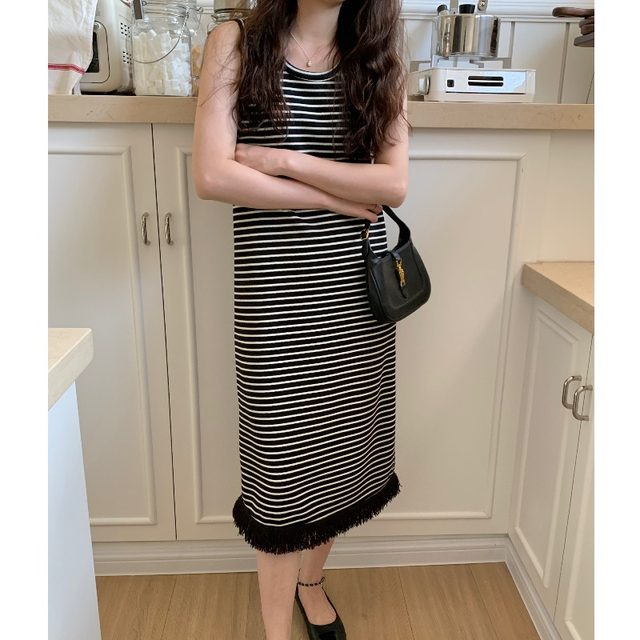 Striped sleeveless knitted suspender skirt female spring and summer small man with tassel hem retro Korean temperament vest dress