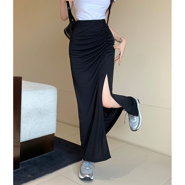 Korean chic summer new thin section black skirt women's high waist shirring slit mid-length skirt bag hip skirt