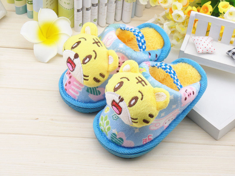 Pantoufles enfants en suède pour hiver - semelle autre - Ref 1015460 Image 41