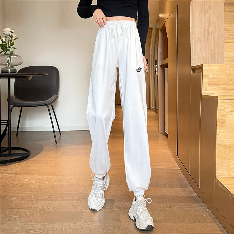 Spring money white acrossuit woman 2022 new embroidery High waist display slim height sub loose casual bunk foot wide leg pants