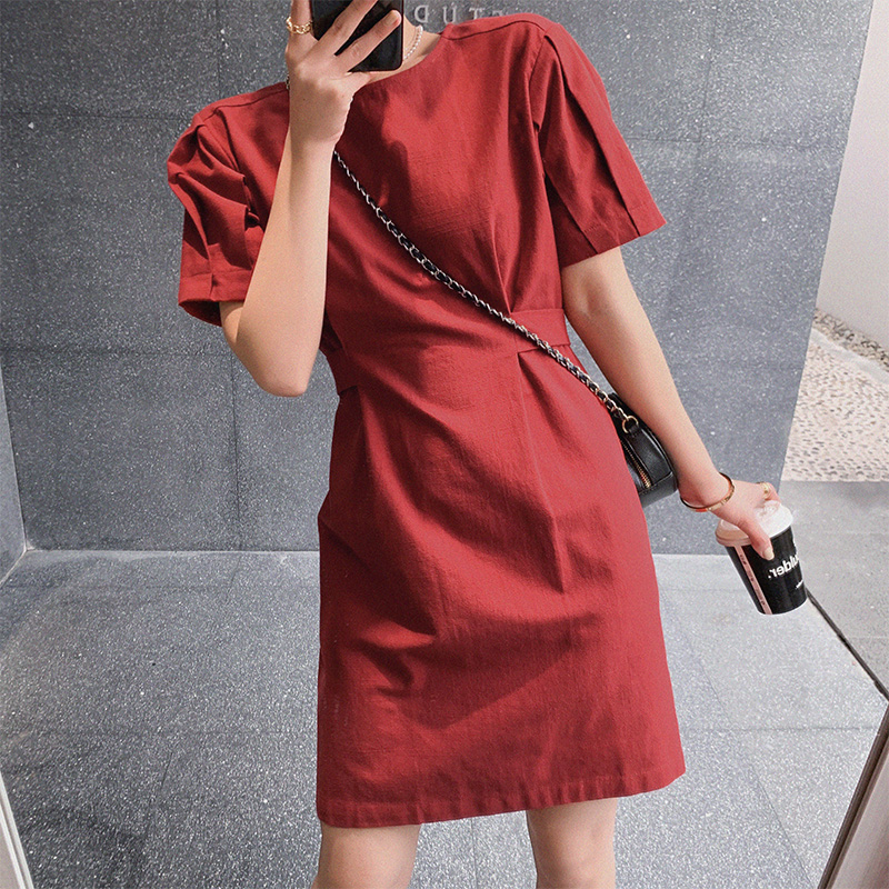 Summer dress 2020 new light mature temperament small man dress retro Hepburn style red A- line dress long