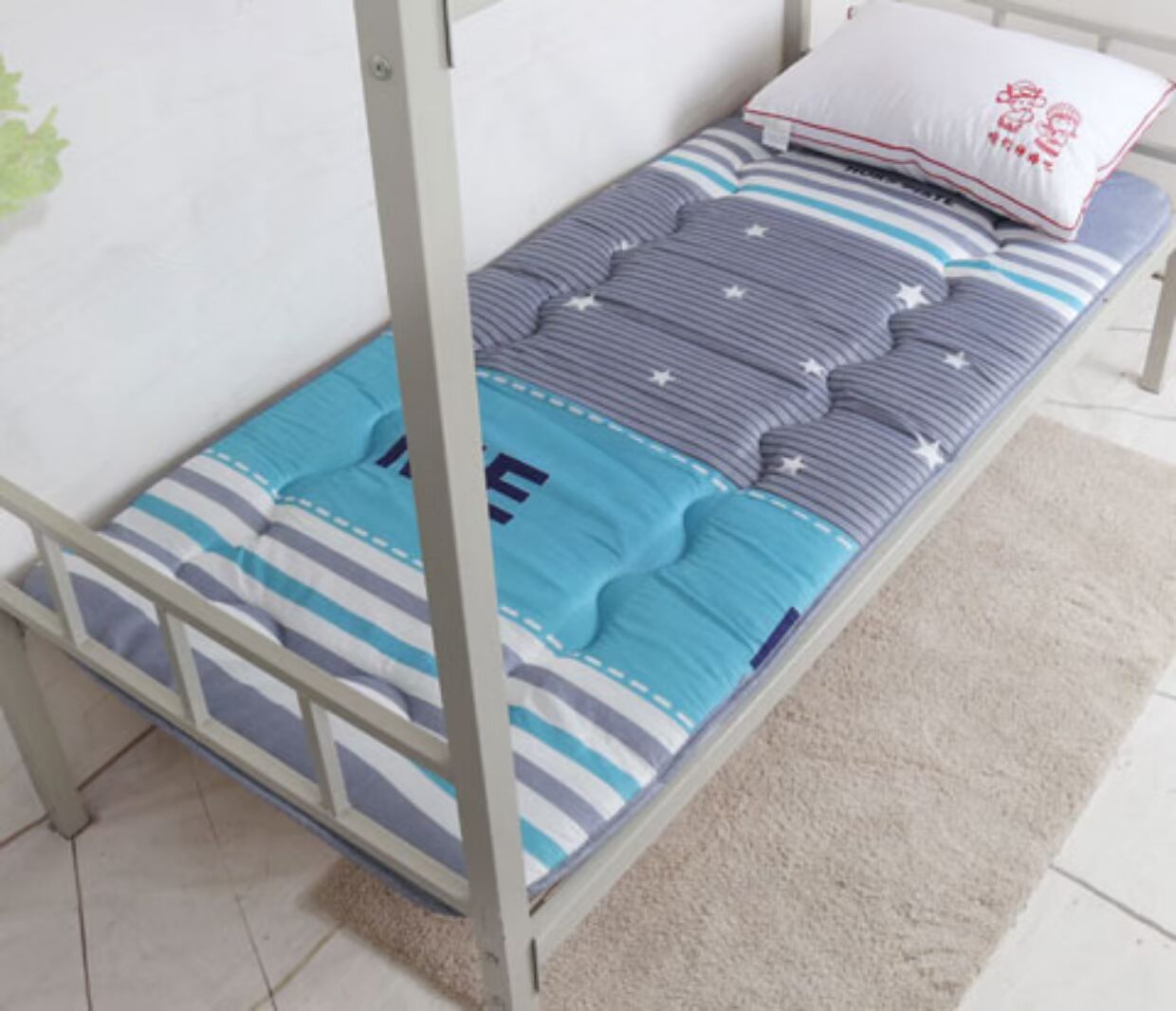 0,90 m nệm sinh viên độ ẩm dày lên gấp đơn 1,2m nệm flannel kinh tế nệm nệm giá kho