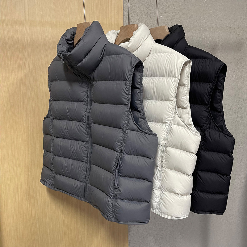 Lightweight Ribbed down Vest for Women 2025 New Korean Style Simple Stand-Up Collar Vest Puff Fashion Outerwear for Winter