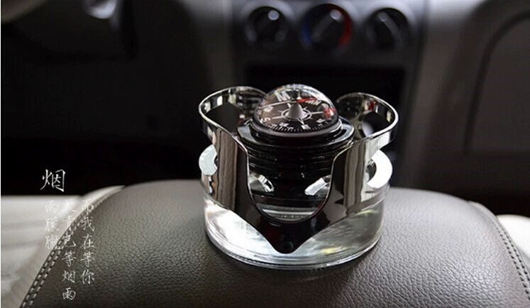 Xe nước hoa trang trí la bàn xe hơi nước hoa ghế phụ kiện xe hơi phụ kiện xe hơi ngoài đồ trang sức mùi