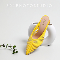 Wenzhou 501 photography Womens shoes still life pendulum shooting brand mall solid color no shadow wall style heels