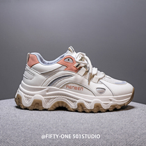 Wenzhou shoe photography Mens and womens shoe scene still life posing flat shooting Explosive main picture photo Martin boots movement