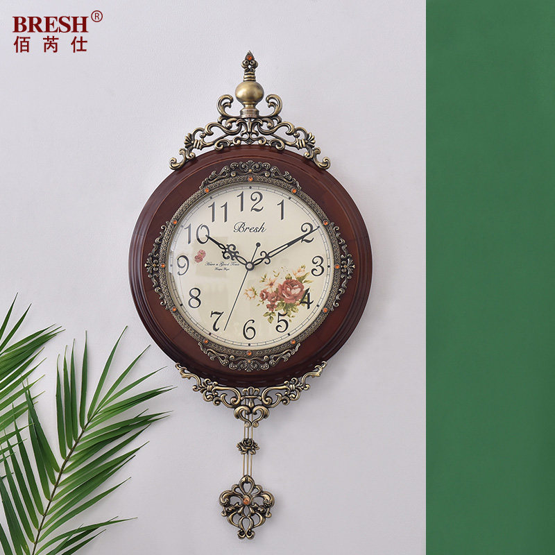 Fashion solid wood mute hanging bell creative personality modern minimalist watches and clocks European and American style trend home clocks