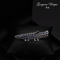High-grade personality retro crocodile brooch collar mens tide temperament badge fixed button jacket coat coat accessories