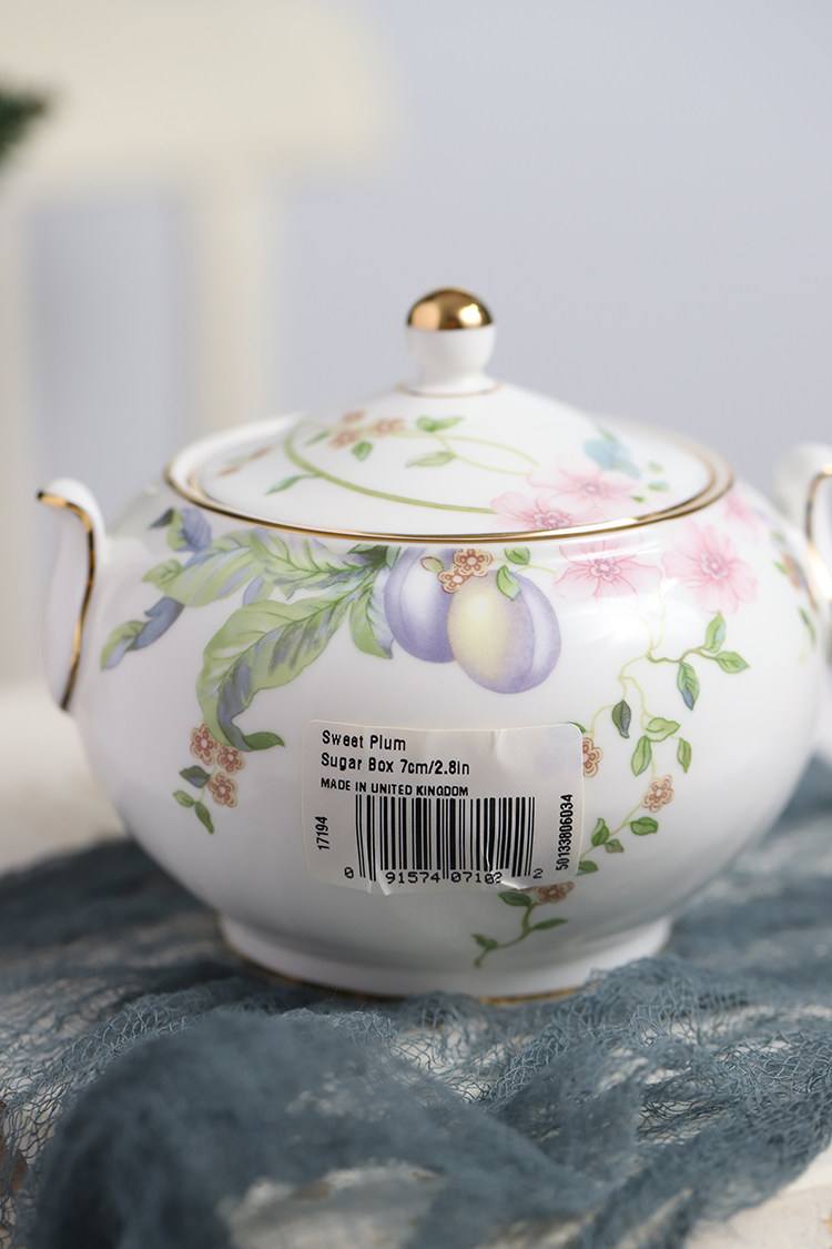 Сейчас в наличии великобритания подлинный Wedgwood Sweet Plum сладкий ягода костяной фарфор кофе Оборудование сахарное бак банка 