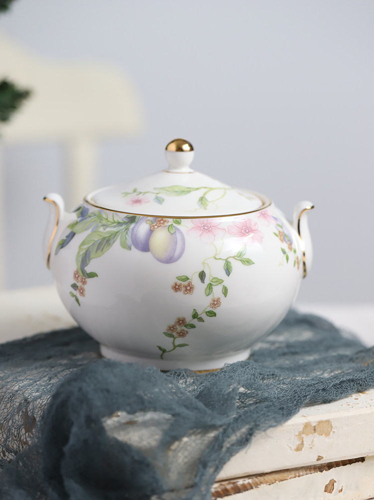 Сейчас в наличии великобритания подлинный Wedgwood Sweet Plum сладкий ягода костяной фарфор кофе Оборудование сахарное бак банка 