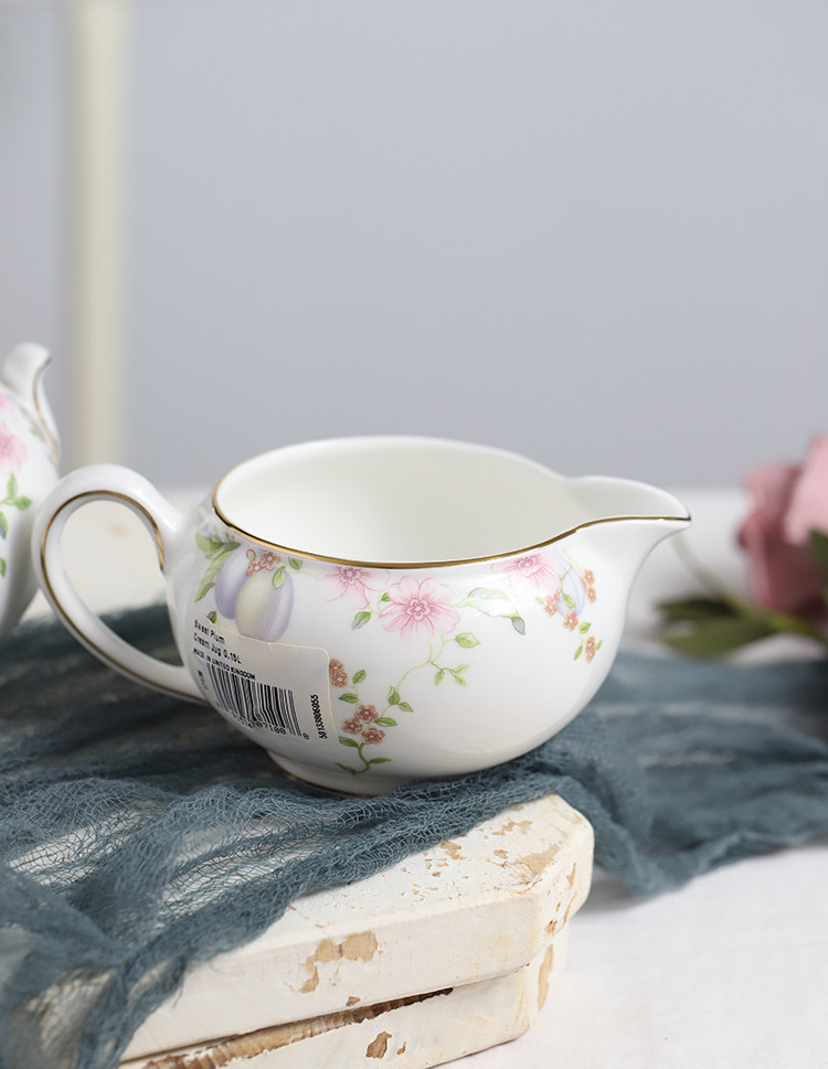 Сейчас в наличии великобритания подлинный Wedgwood Sweet Plum сладкий ягода костяной фарфор кофе Оборудование сахарное бак банка 