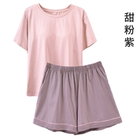 Розово-фиолетовые шорты, короткий рукав