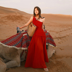 Женское платье