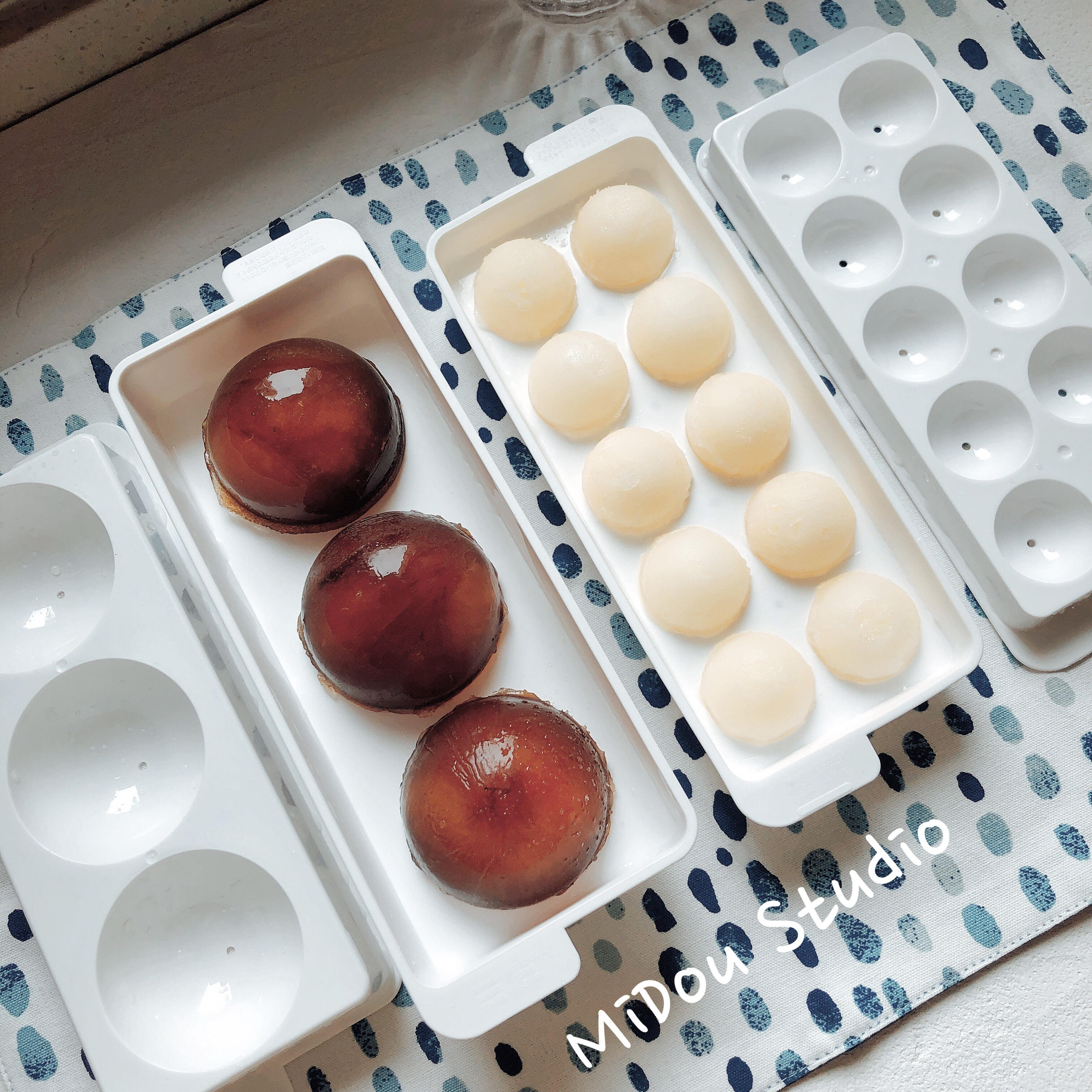 Spot Japan Round Spherical Ice Hockey Ice Hockey with lid anti-dust size ice hockey coffee ice hockey