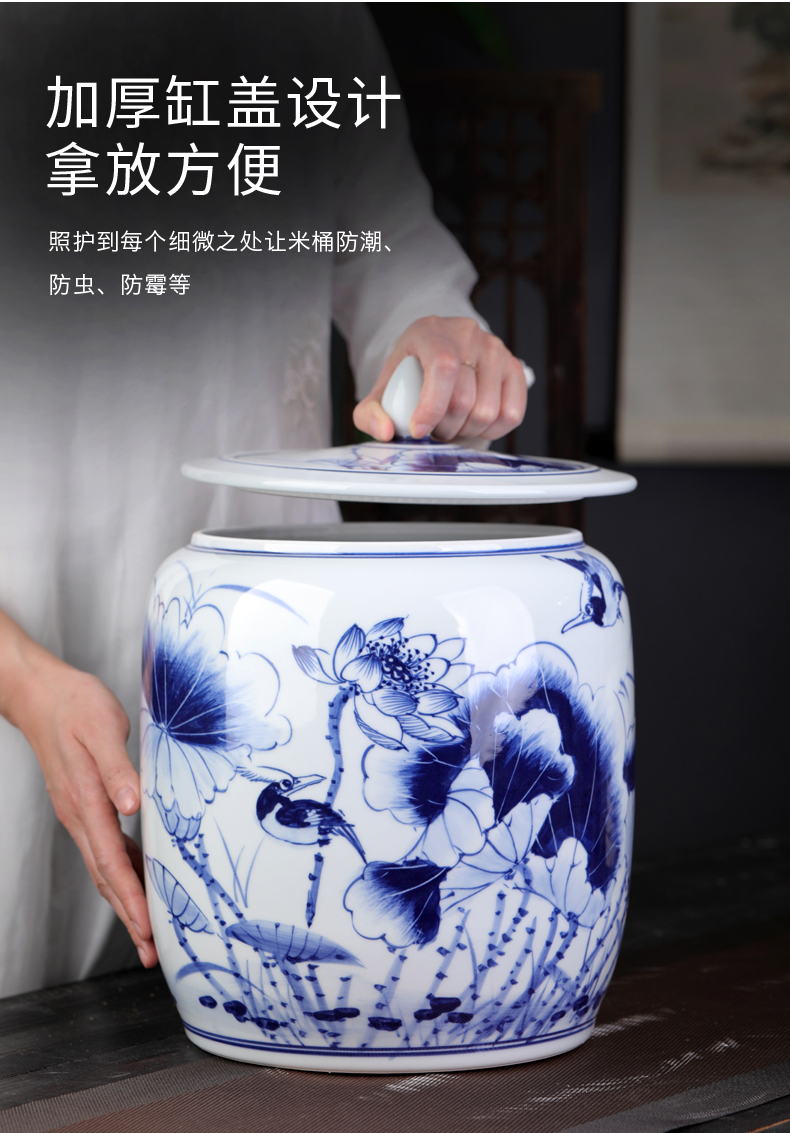 Jingdezhen blue and white porcelain hand - made lotus caddy fixings large household ceramic tea urn storage tanks with cover puer tea cake