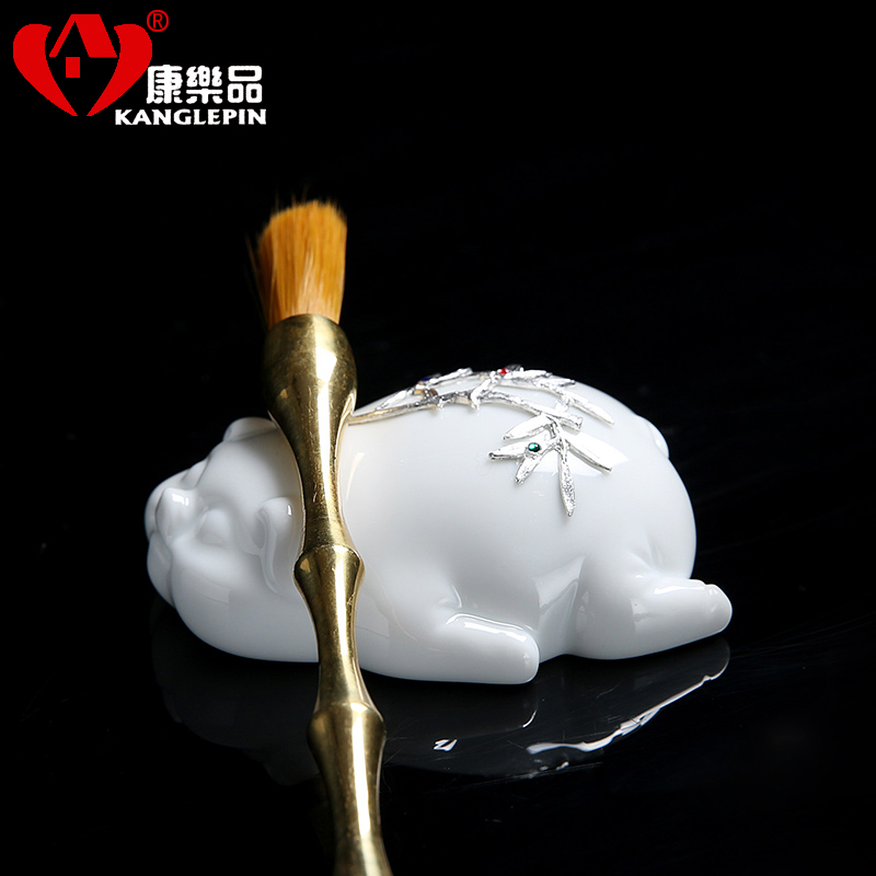 Recreational product silver pig furnishing articles pet boutique tea can keep playing purple sand tea jade porcelain tea set with parts of the accessories